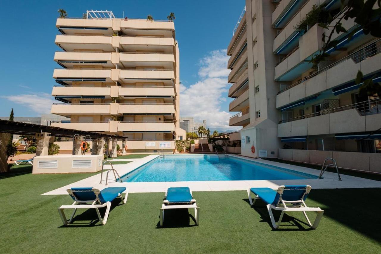 3 Room Lux Apt Puerto Banus-Terrace 5 Min To Beach Marbella Exterior photo